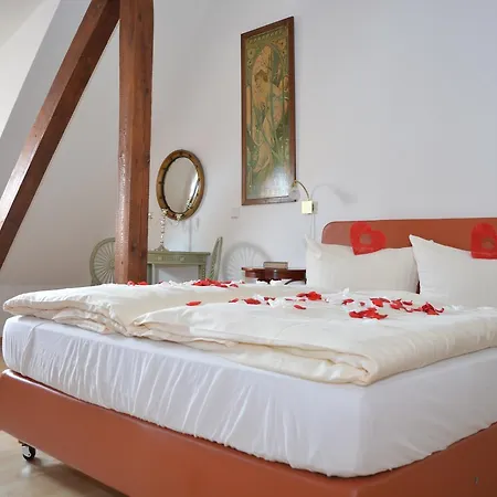 Theophano's Im Kornmarkt Apartamento